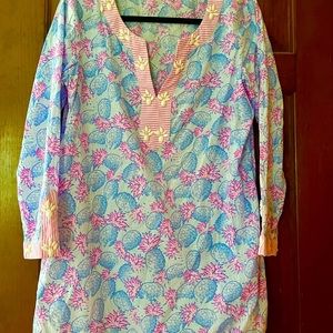 Vineyard Vines pineapple dress/coverup only worn 2 times